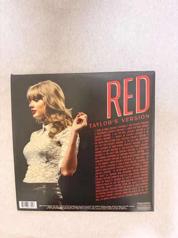 תקליט Red