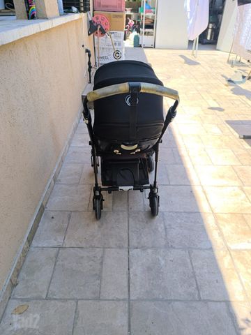 עגלת תינוק