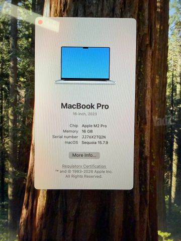 MacBook Pro m2 pro 16
