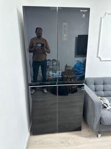 מקרר Sharp 4 דלתות
