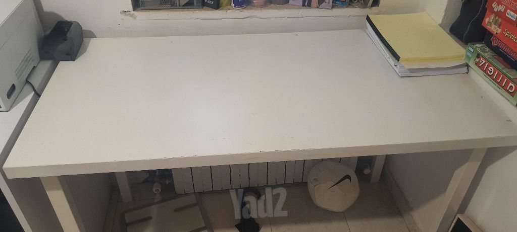 שולחן כתיבה
