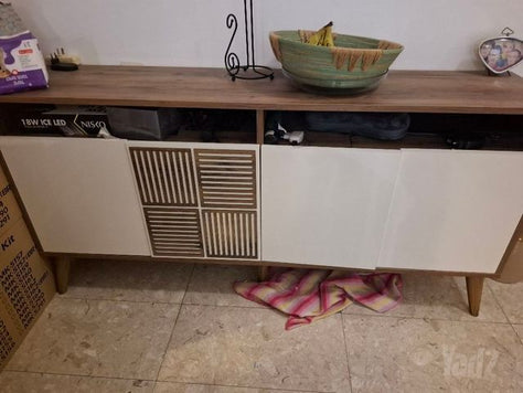 שידה חדשה כמעט
