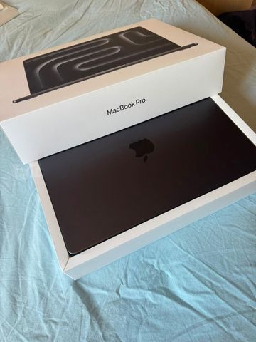 macbook pro 14 m5 - 2025