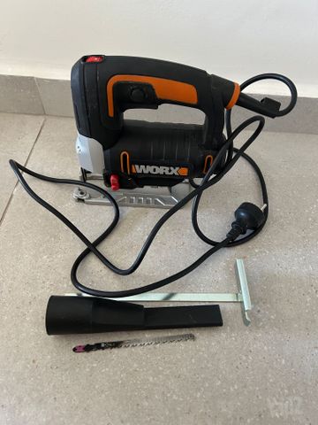 משור אנכי של WORK