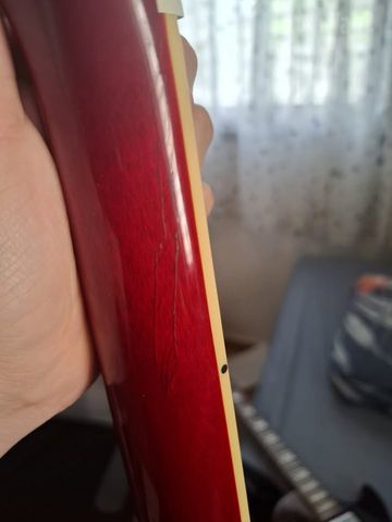 Epiphone ES-335  גיטרה חשמלית