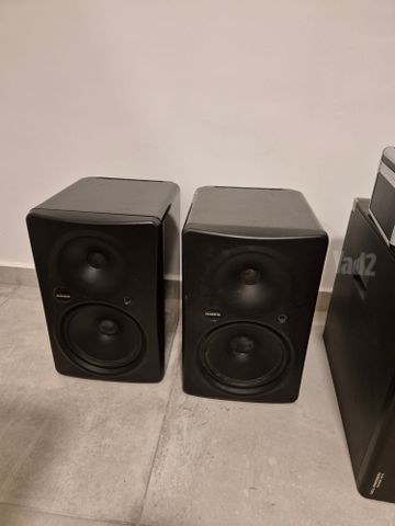 מוניטורים mackie hr824 mk2