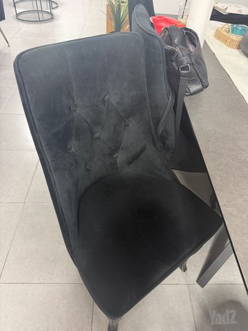 כיסאות למכירה