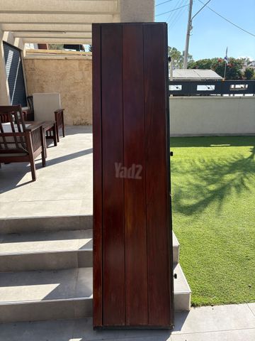דלת כניסה לבית