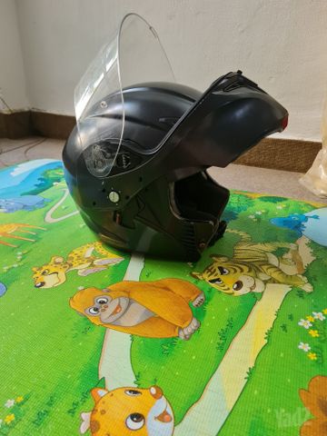קסדה נפתחת AGV