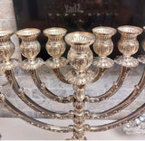 חנוכיה כסף