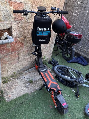 Pegasus Dual Motor Scooter