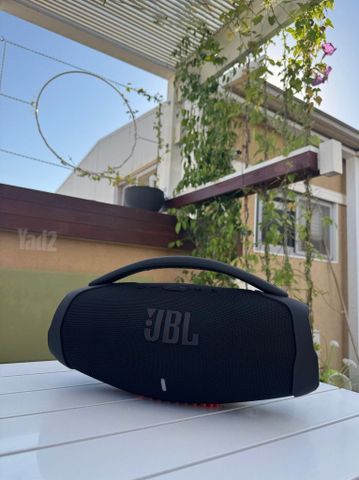 Jbl boombox 3