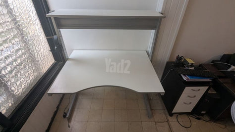 שולחן עבודה IKEA FREDRIK