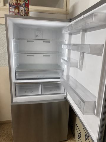מקרר למכירה