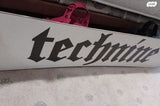 snowboard מבית technine שמור