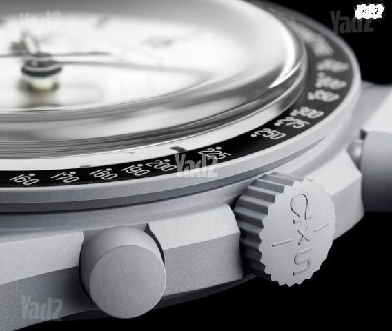 שעון  Omega Moon-swatch