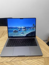 MackBook M2 Pro