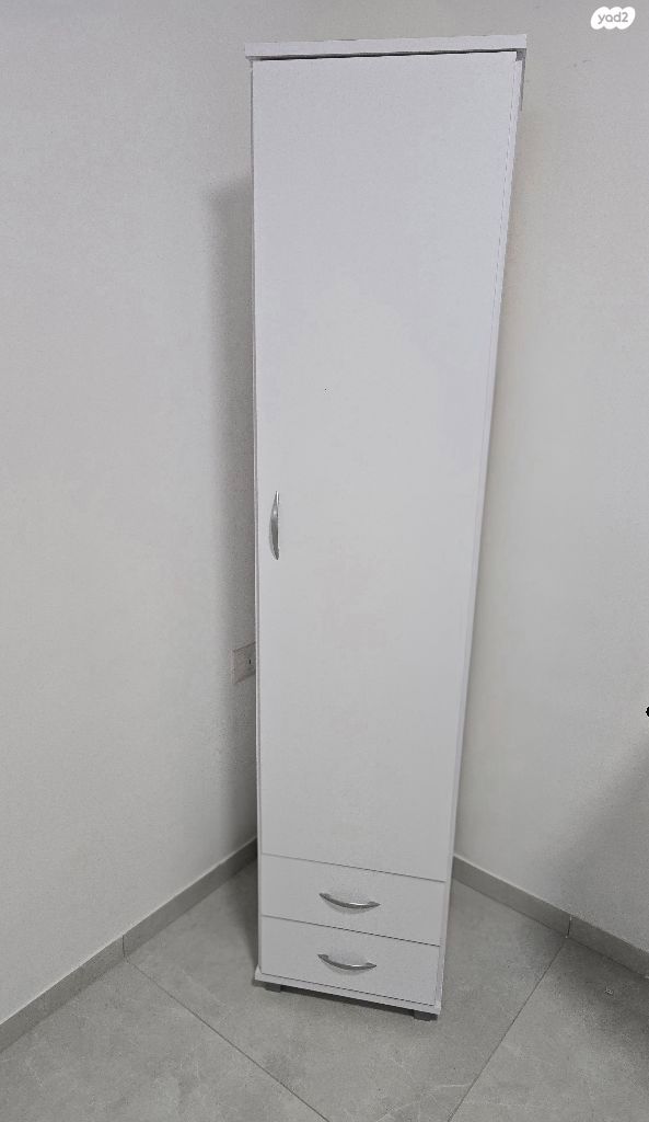 ארון דלת אחת עם 2 מגירות