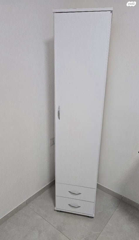 ארון דלת אחת עם 2 מגירות