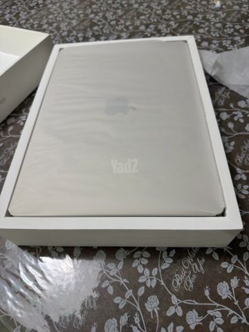 מקבוק אייר 15 m5 24gb ram