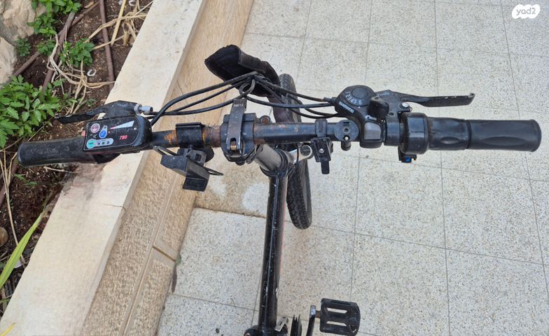 שלדה של אופניים חשמליות