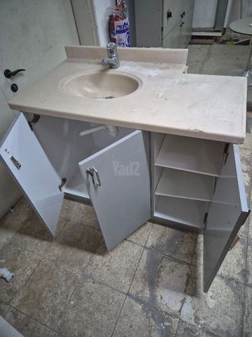 ארון