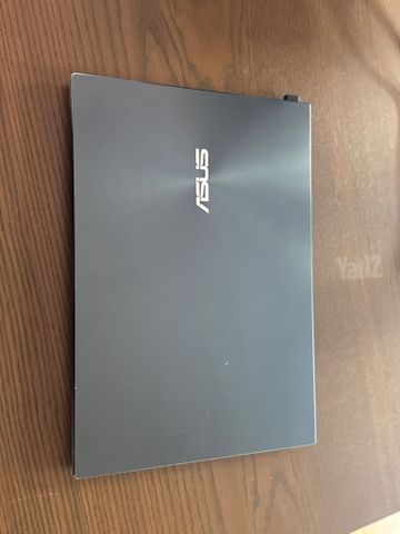 ASUS Zenbook 14 i5