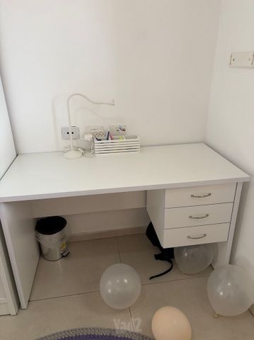 שולחן כתיבה