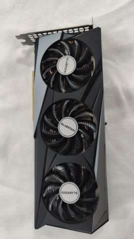 Gigabyte RTX3060 Ti GAMING 8G