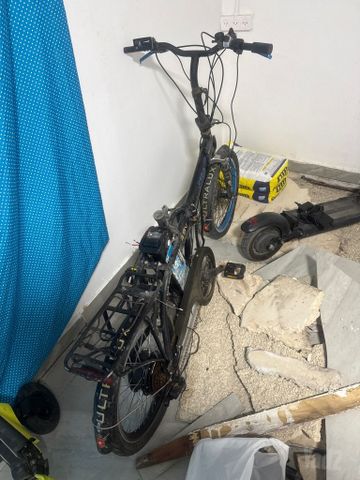 ‏אופניים + קורקינט