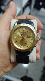 שעון VICTORINOX