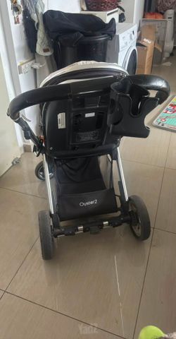 עגלת תינוק