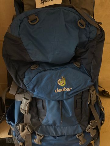 מוצילה Deuter
