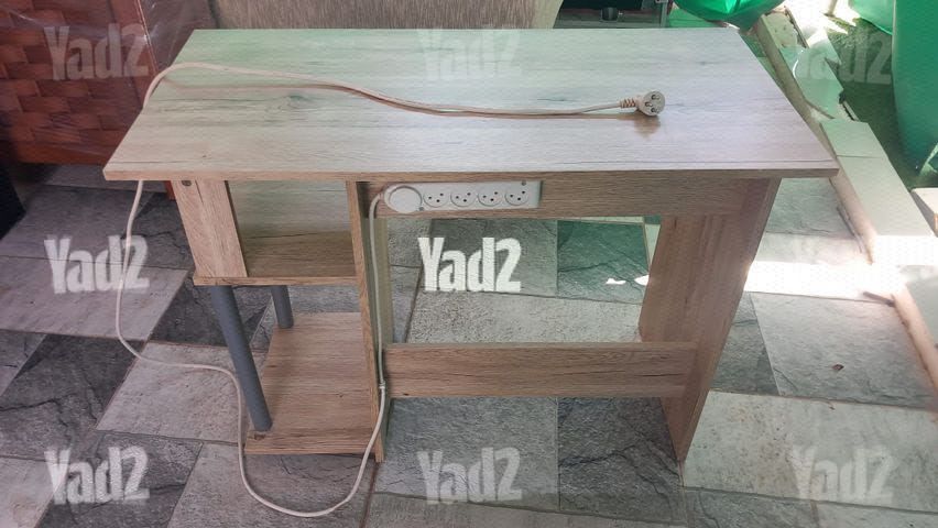 שולחן מחשב עם כבל מאריך+4יציאו