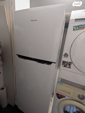 מקרר Hisense RD43W