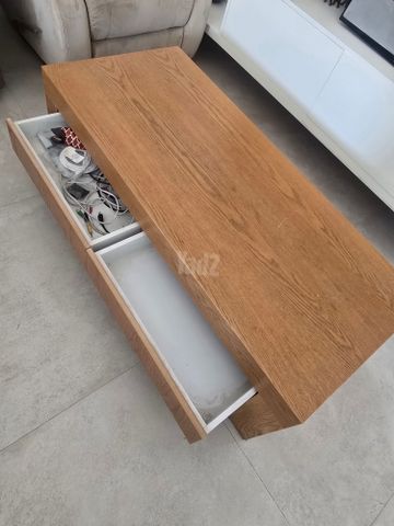 רהיטים