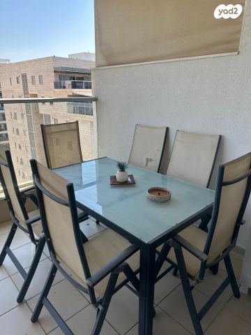 פינת ישיבה מרפסת