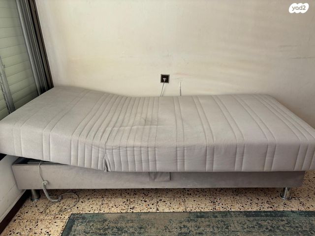 מיטה מתכווננת-כחדשה!