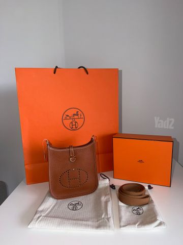 Hermès Evelyne 16 TPMת