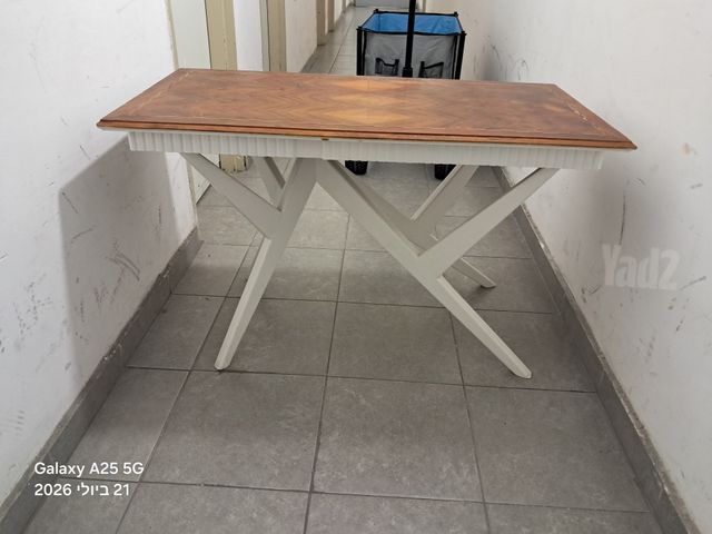 שולחן וינט'ג
