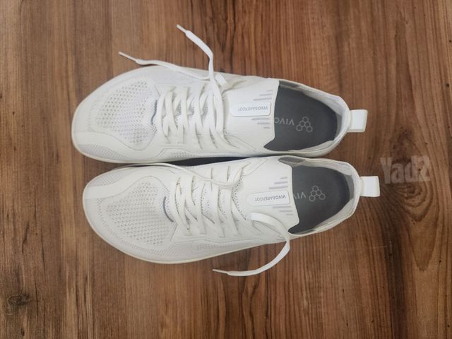 נעלי Vivobarefoot נשים
