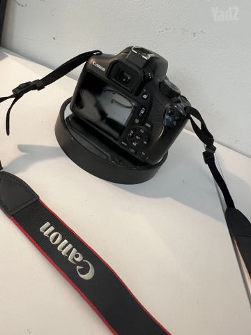 Canon EOS 1300D DSLR