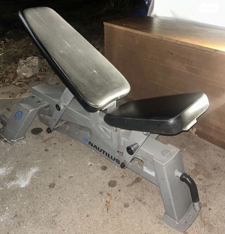 Nautilus 0–90 Adjustable