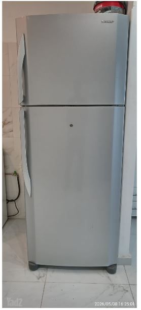 ספה פינתית+מקרר+תנור אפייה