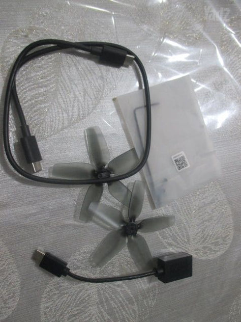 רחפן DGI AVATE 1