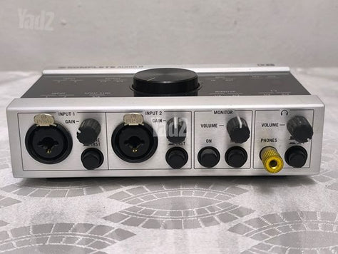 KOMPLETE AUDIO 6