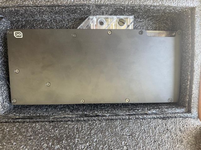 קירור מים ל 3090 Alphacool.