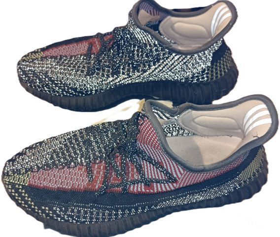 נעלי ספורט Adidas Yeezy Boost