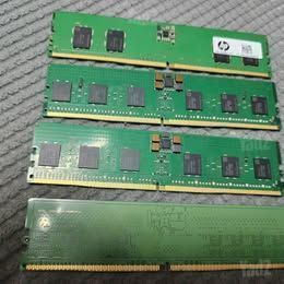 זיכרון RAM DDR5 5600 16/8 Gb