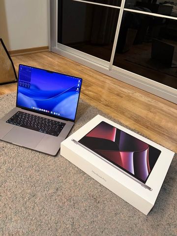 MacBook Pro 16 M2 Pro 1TB